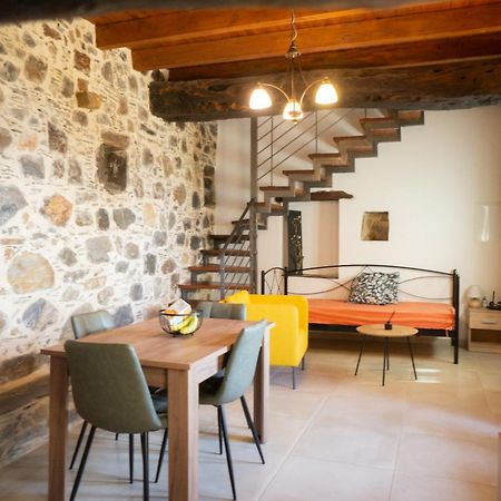 Alegria Stone House Villa Amigdhalokefali ภายนอก รูปภาพ