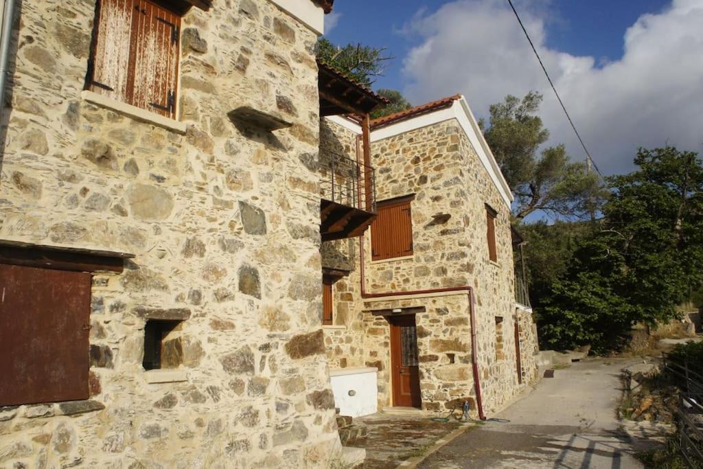 Alegria Stone House Villa Amigdhalokefali ภายนอก รูปภาพ